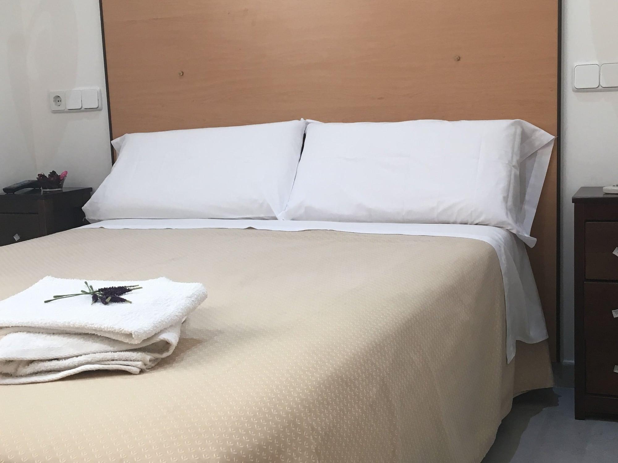 Hostal Residencia Lido - Madrid — Photos 3